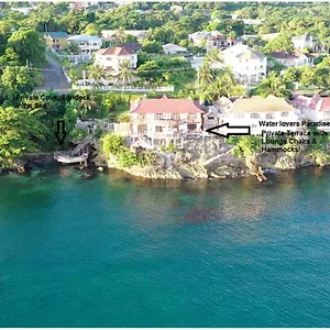  Guest house Water Lovers Paradise!